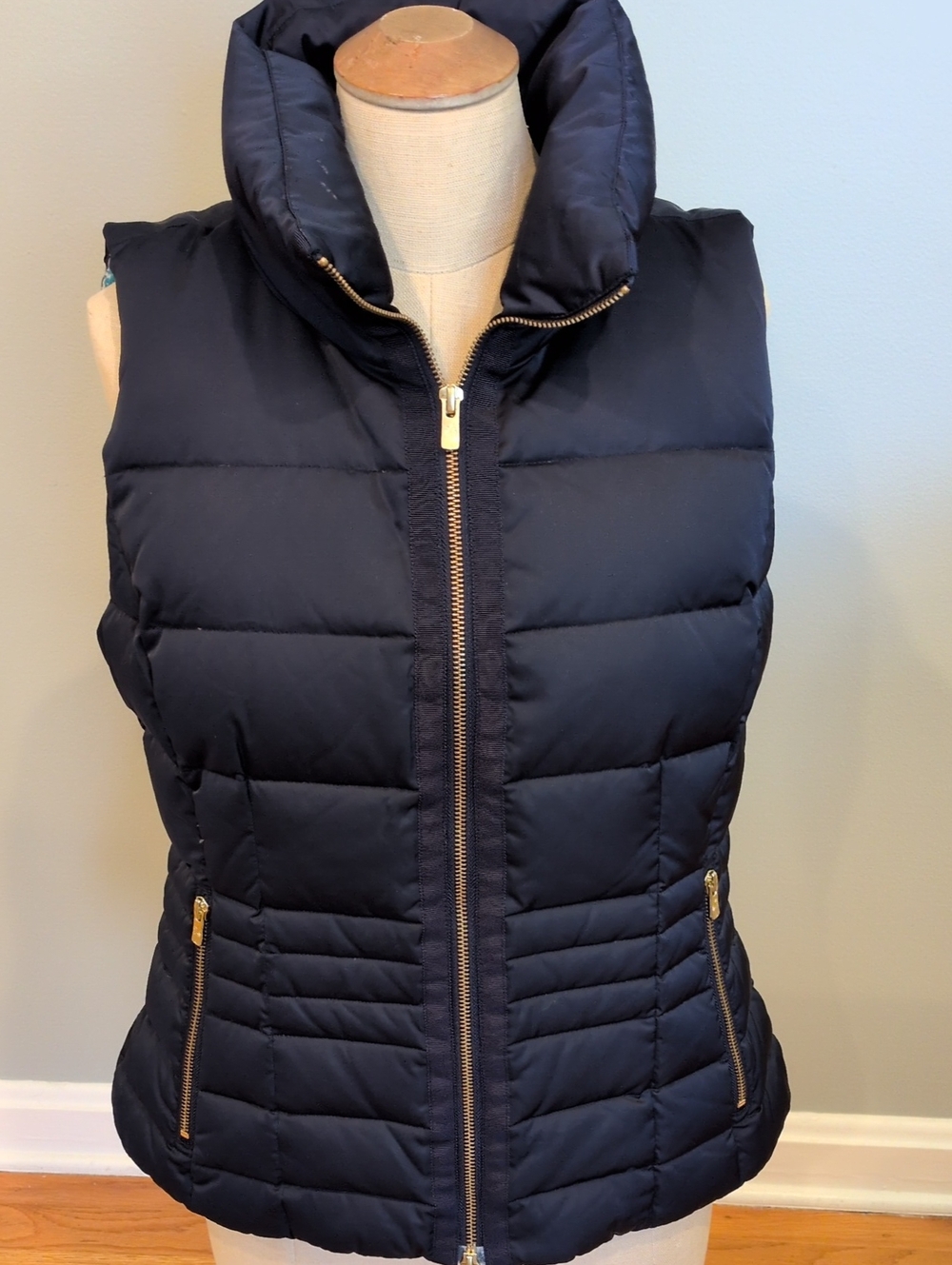 Lilly Pulitzer Navy Quilted Down Puffer Vest with Gold Zippers Large